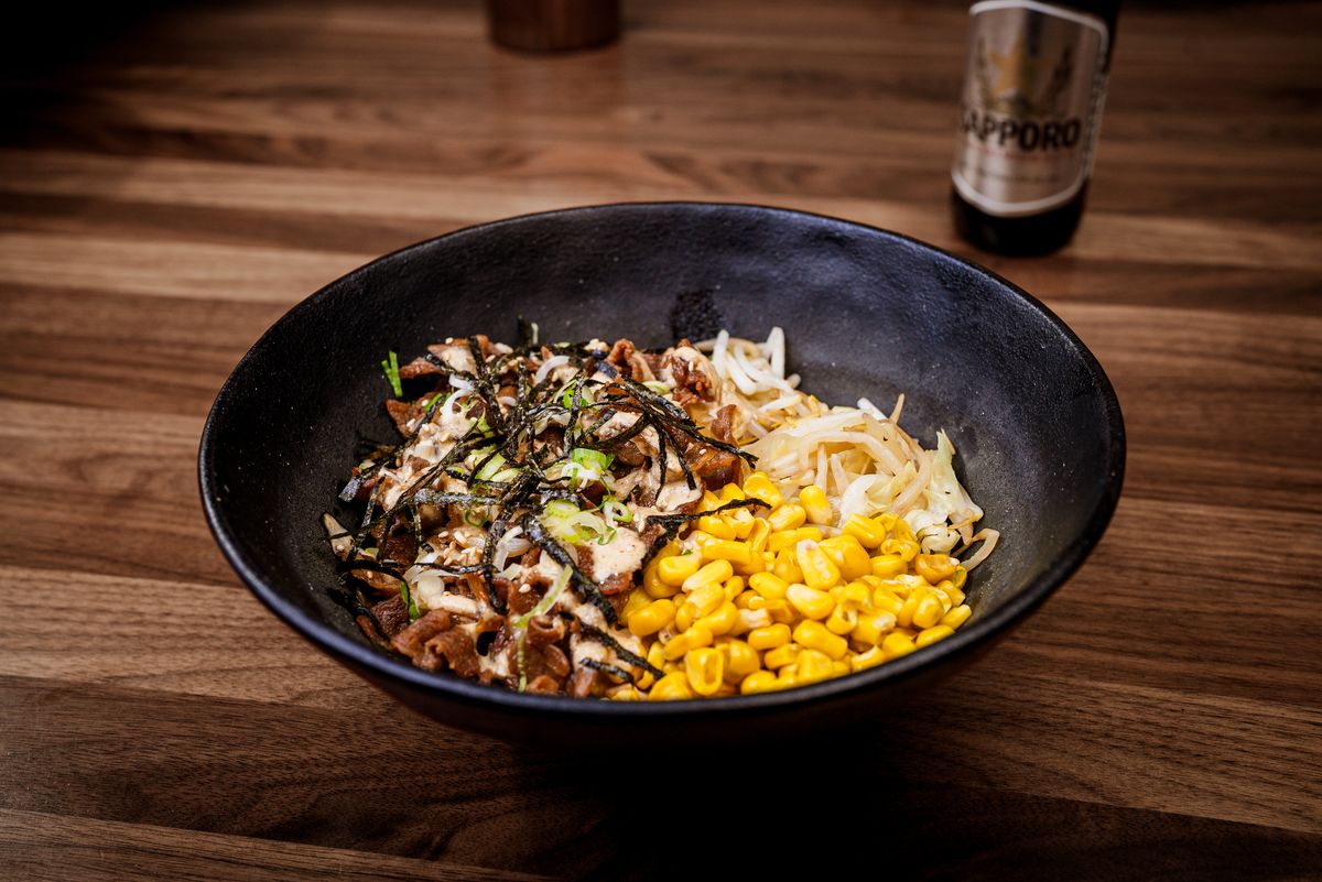 Sukiyaki beef bowl with sweet corn and nori